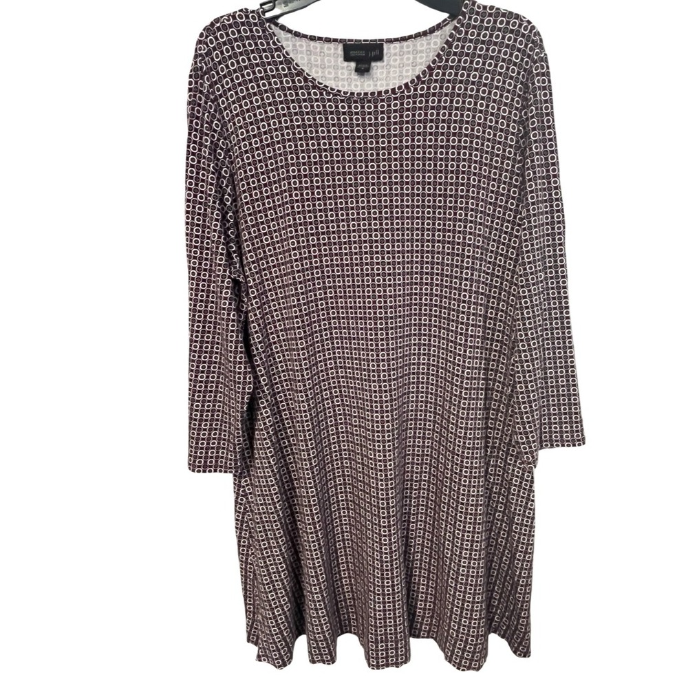 J. Jill Wearever Tunic Top Medium Burgundy Geometric Medallion 3/4 Sleeve Knit